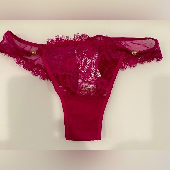 Intimmissi Sensual Flowers Balconette Bra & Sensual Flowers Brazilian Pa… - Picture 4 of 7